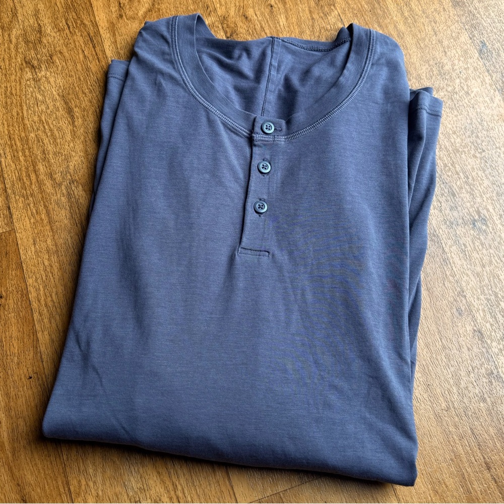 Lululemon Men’s Long Sleeve T Shirt
